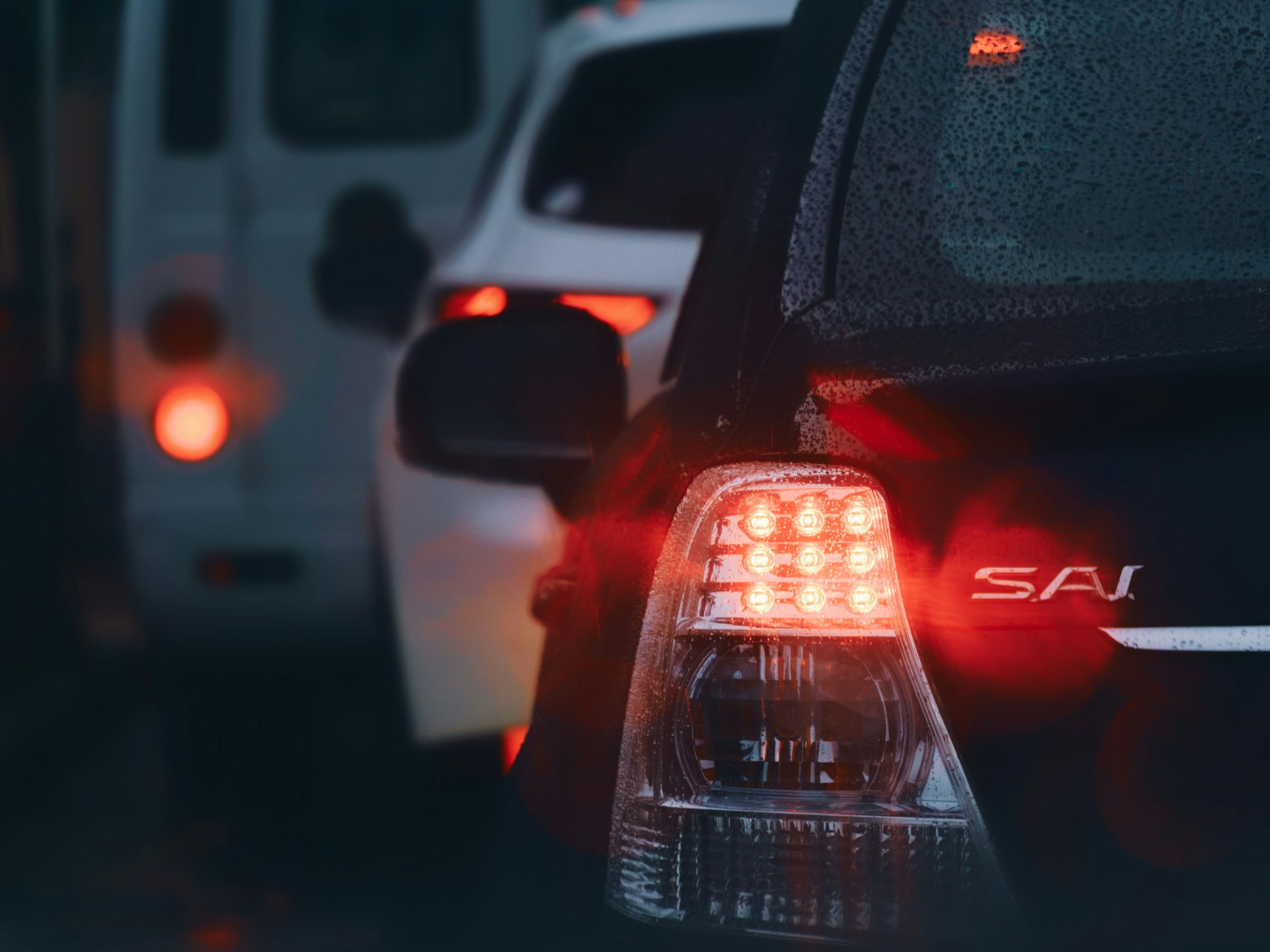 Cars following too closely create greater risk of fender benders.